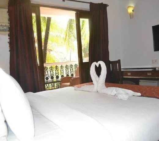 The Camelot Beach Resort - Baga