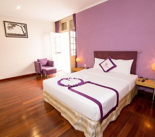 Ngoc Lan Hotel