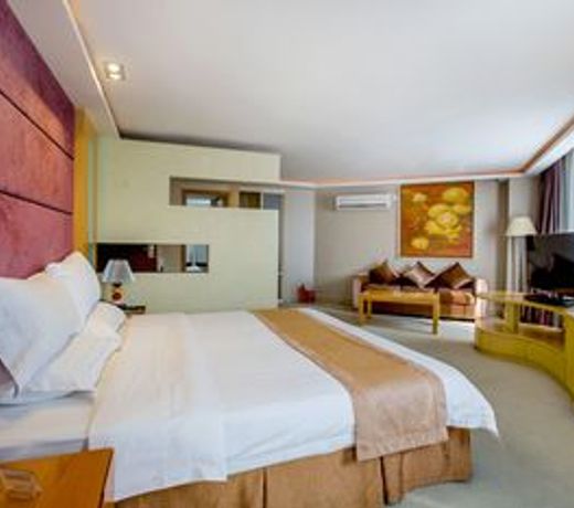 Zhongshan Louis Hotel