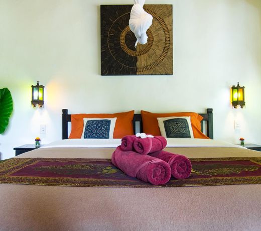 Hillside - Nature Lifestyle Lodge