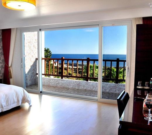 NONJITMUL BEACH HOUSE