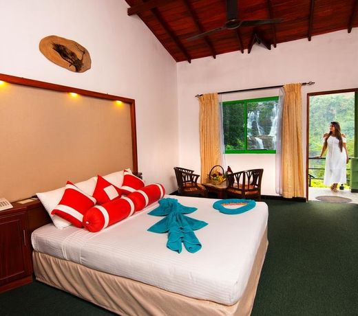 Ramboda Falls Hotel
