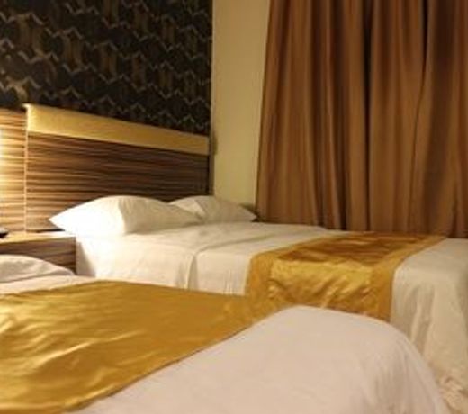 Clover Hotel