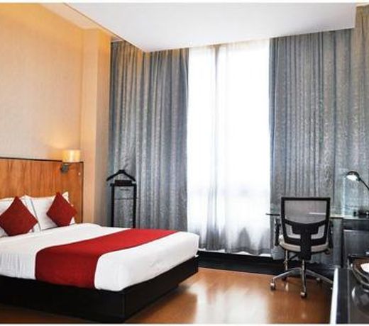 Paseo Premiere Hotel by Cocotel powered by ASTON