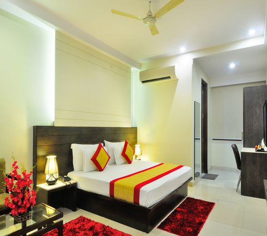 Hotel Sky Rich International - 05 Mins from Karol Bagh Metro Station