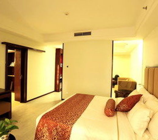 Haikou Baofa Shengyi Hotel