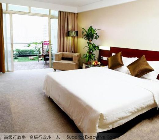 Golden City Hotel