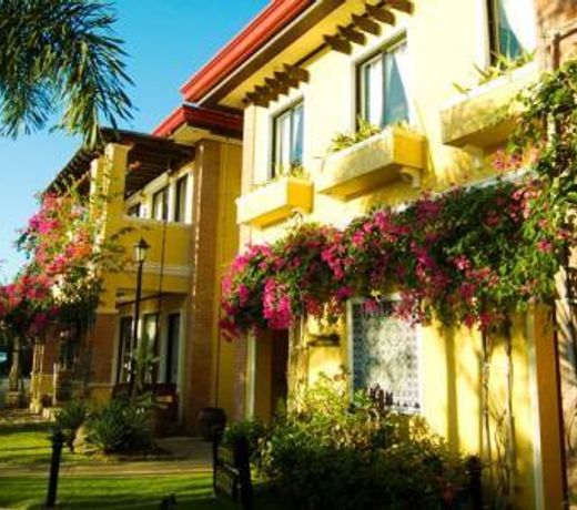 Puerto Del Sol Resort