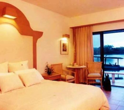 Kasem Island Resort