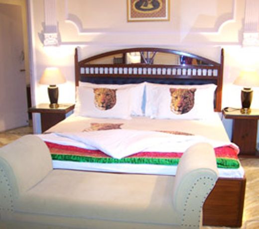 Hotel Sugan Niwas Palace