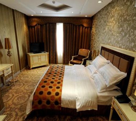 Rose Garden Hotel