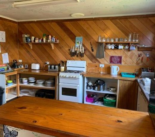 Strahan Backpackers
