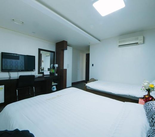 Rex Hotel Cheonan