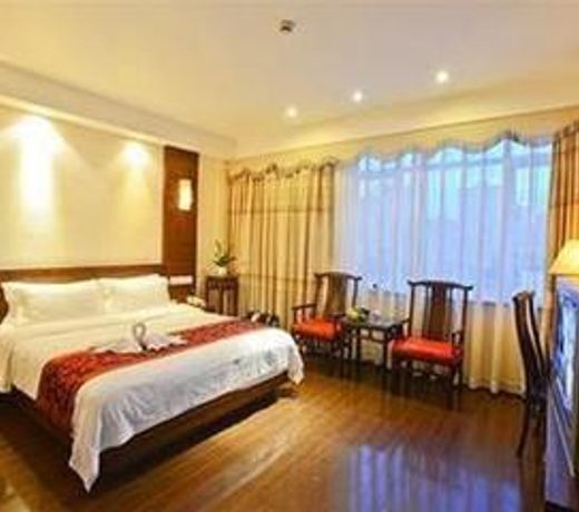 Golden Lotus Herton Seaview Hotel