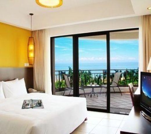 Hainan Golden Sunshine Hotspring Resort Hotel