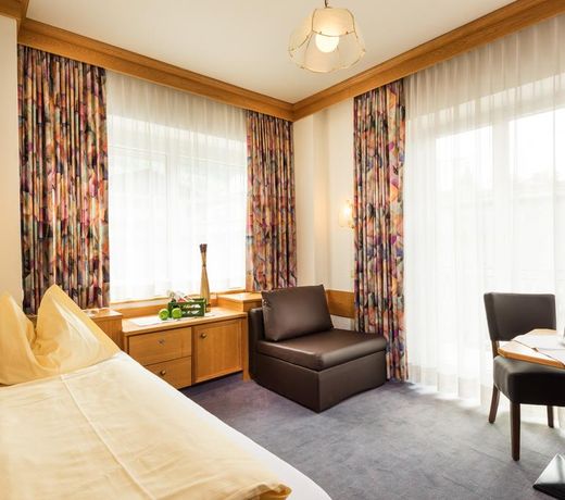 Hotel Alpenhof