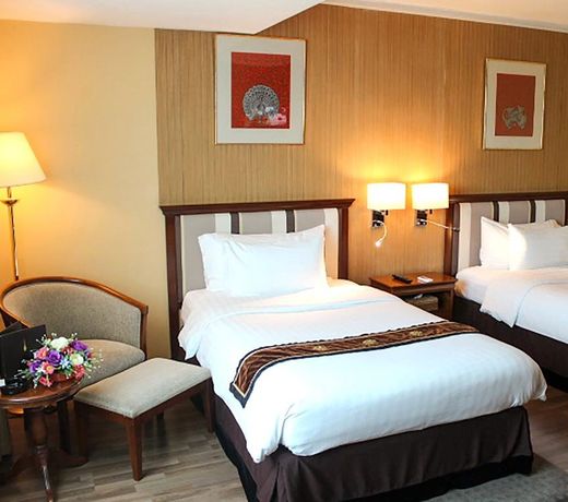 Mercure Mandalay Hill Resort