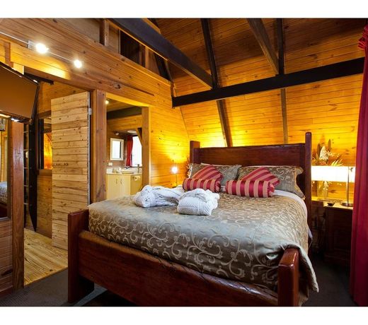The Mouses House Rainforest Retreat
