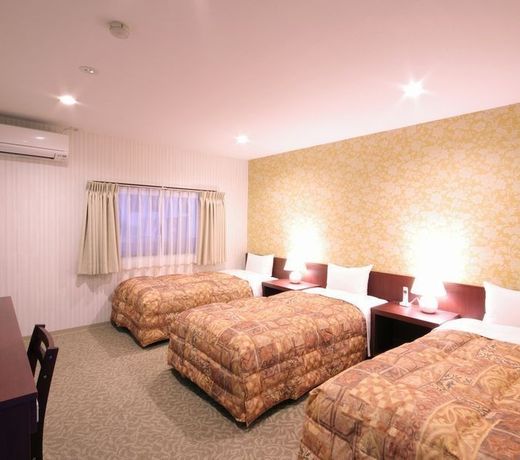 Leo Plaza Hotel