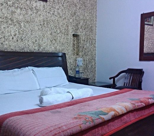 Hotel Silver Bell