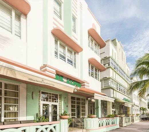 Hilton Grand Vacations at McAlpin-Ocean Plaza