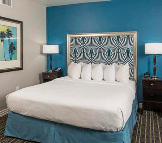 Hilton Grand Vacations at McAlpin-Ocean Plaza