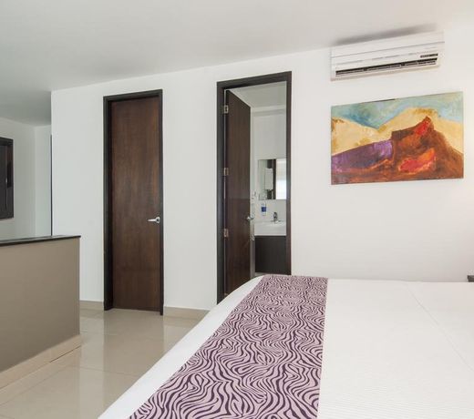 BEST WESTERN ATLANTIS SUITES