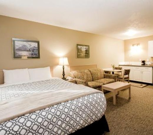 Bow River Inn