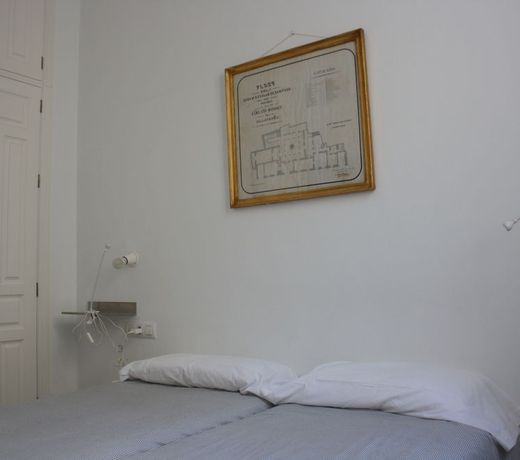 Studios Padre Manjon