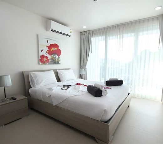 Karon Butterfly Residence
