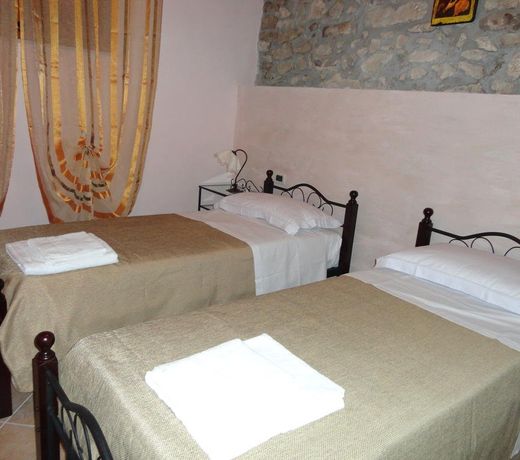 Casa Vacanze Caccamo Santa Lucia