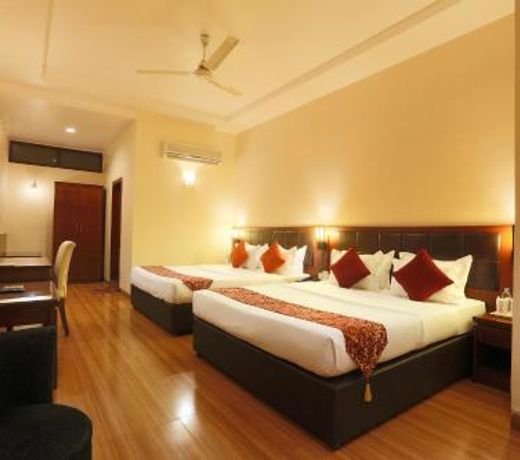 Hotel Millennium