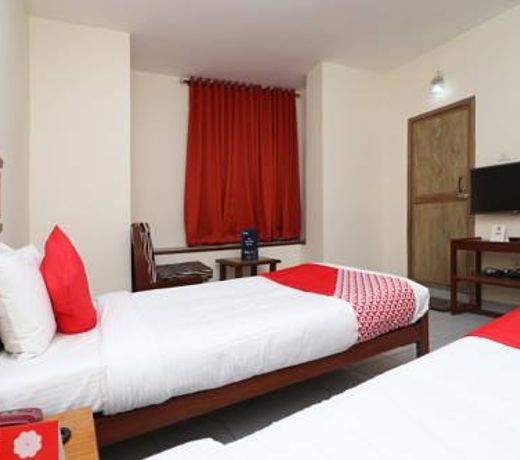 OYO 10571 Hotel Nova