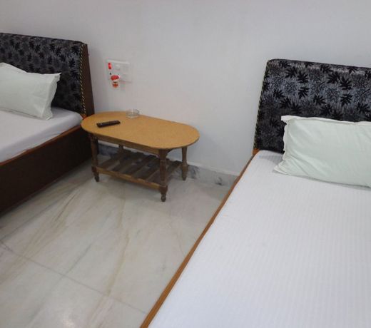 Jyoti Guest House