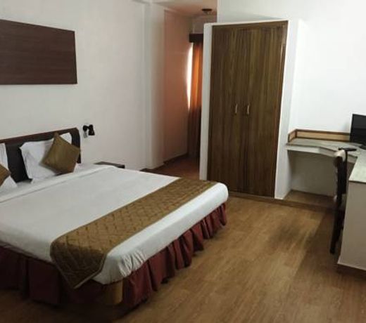 R C Palace Hotel