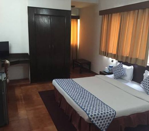 R C Palace Hotel