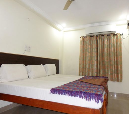Hotel Sahasra Residency