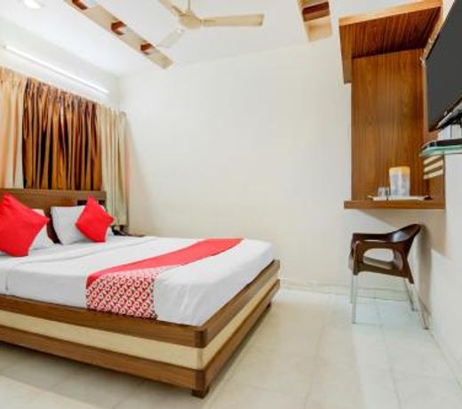 OYO 5660 Hotel Sree Residency