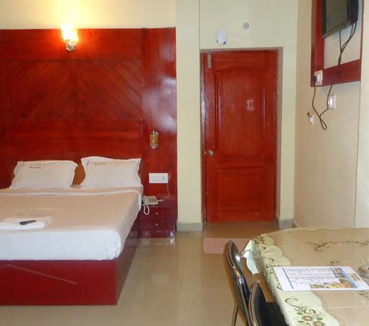FabHotel Roshan Residency Naidupuram