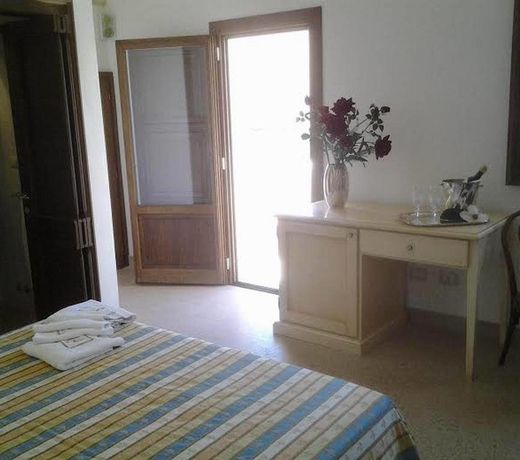 Casina Raho B&B
