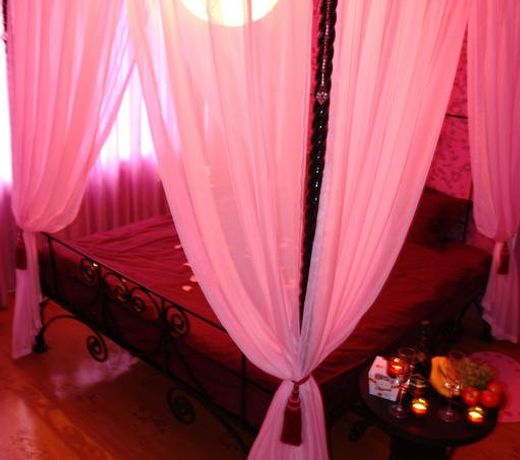 Kavkaz Hotel