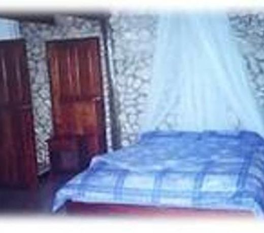 Treetops Boutique Hotel & Bungalows