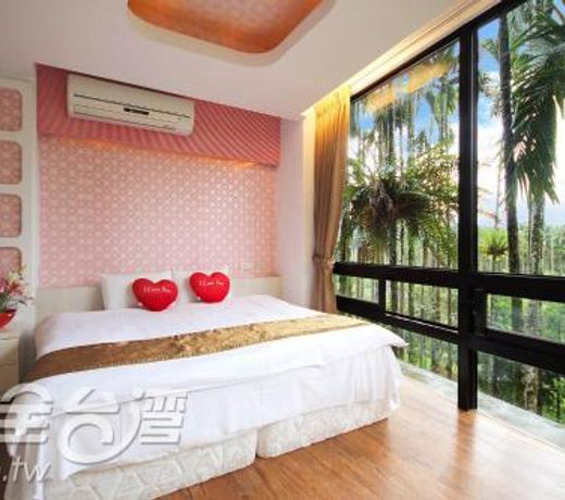 Full House Homestay