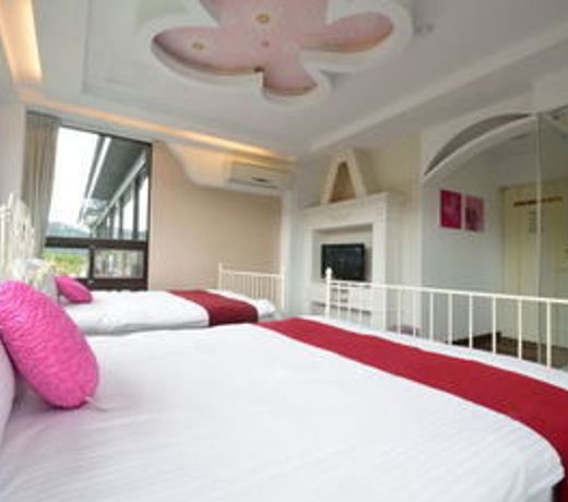 Full House Homestay