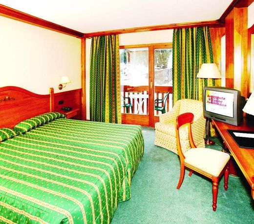 Sport Hotel Village