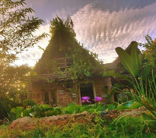 Navagiraga Resort and  Hotel