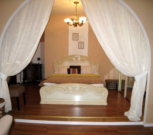 Atlashouse