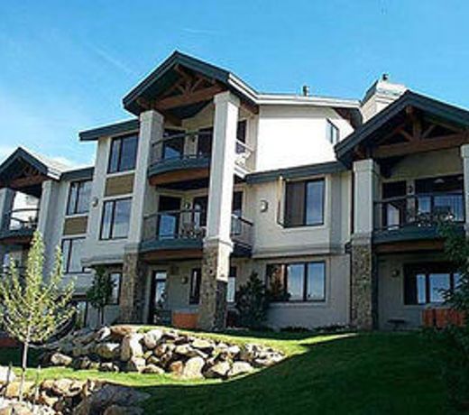 Trails at Storm Meadows VAL03 4 Br townhouse by RedAwning