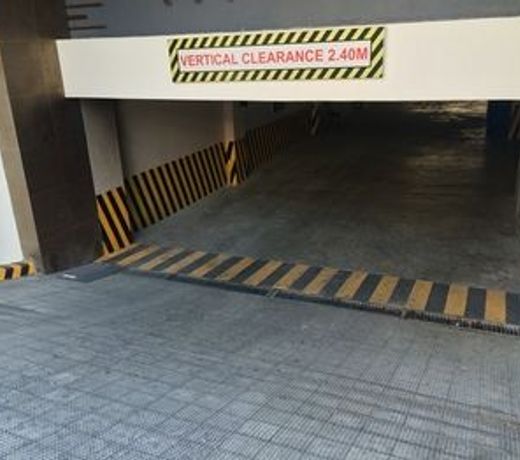 Icon Hotel Timog
