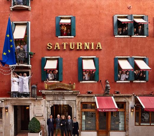 Hotel Saturnia & International